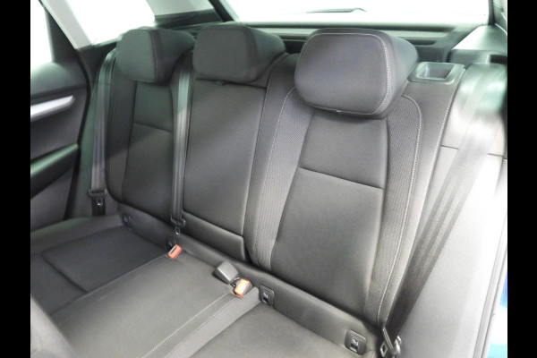 Škoda Karoq 1.5 TSI Aut. Business Edition NAVI/CAMERA/WINTERPACK/LED/17"LMV!