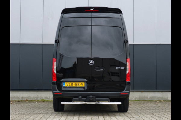 Mercedes-Benz Sprinter 317CDI 3500KG TREKHAAK BLACK EDITION M-BUX CRUISE CLIMATE CONTROL