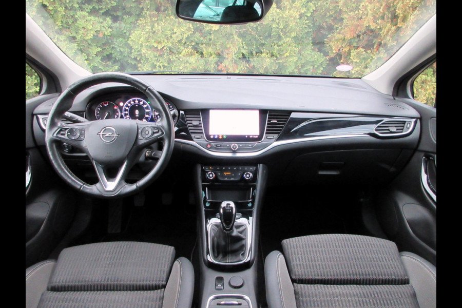 Opel Astra Sports Tourer 1.2 Edition * Camera * Trekhaak *