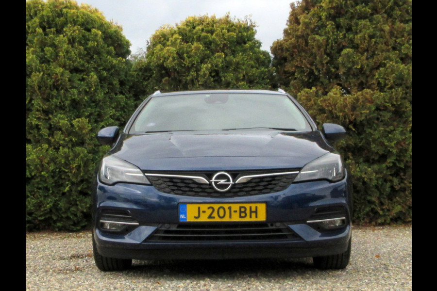 Opel Astra Sports Tourer 1.2 Edition * Camera * Trekhaak *