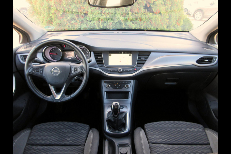 Opel Astra Sports Tourer 1.2 Edition * Camera * Trekhaak *