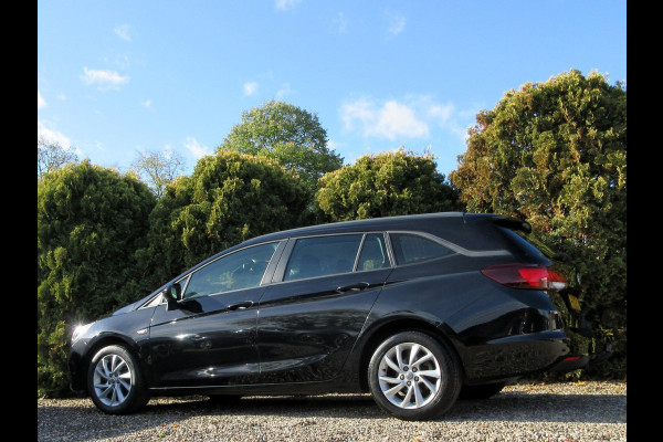 Opel Astra Sports Tourer 1.2 Edition * Camera * Trekhaak *