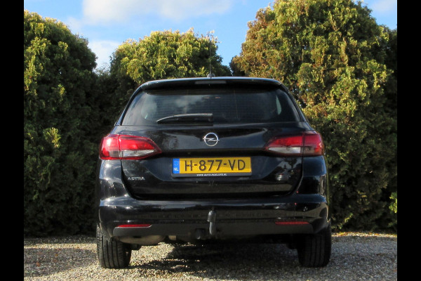 Opel Astra Sports Tourer 1.2 Edition * Camera * Trekhaak *