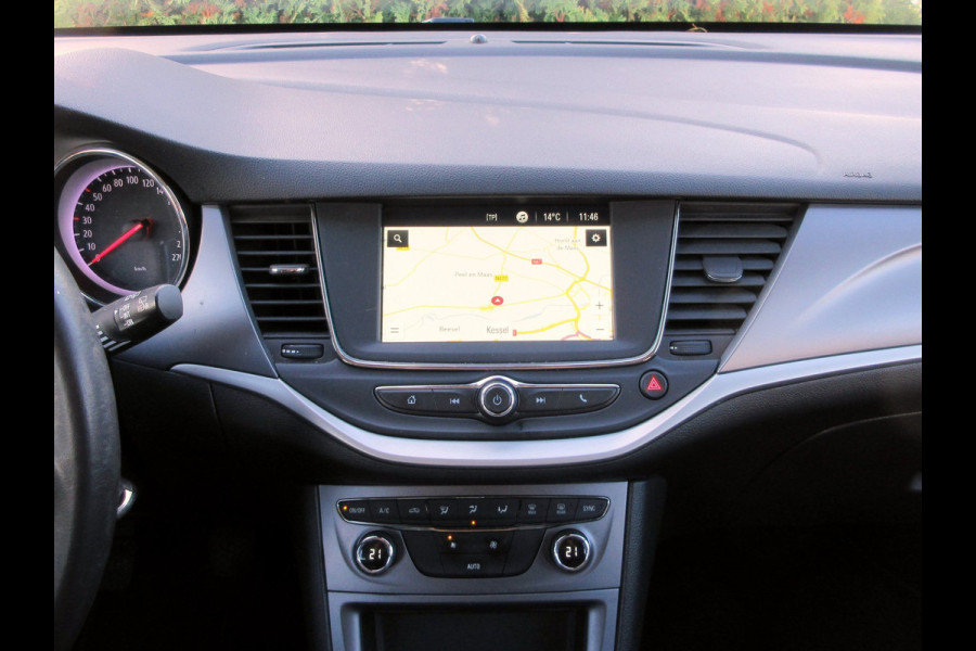 Opel Astra Sports Tourer 1.2 Edition * Camera * Trekhaak *