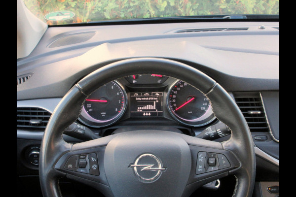 Opel Astra Sports Tourer 1.2 Edition * Camera * Trekhaak *