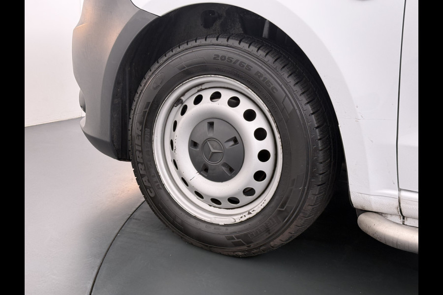 Mercedes-Benz Vito 110CDI Extra Lang *OPRIJ-PLAAT* 3-Pers.Camera Airco Bluetooth Licht-/regensensor Betonplex Vloer Wandbetimmering Sidebars Euro 6 Origineel Nederlandse Auto