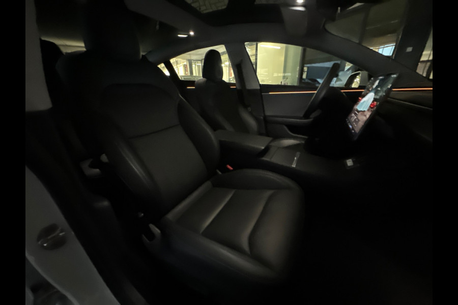 Tesla Model 3 RWD 60 kWh 94% Pano|Self-Drive|Stoelventilatie|Camera