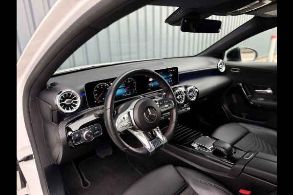 Mercedes-Benz A-Klasse A200 Business Solution 163pk Benzine