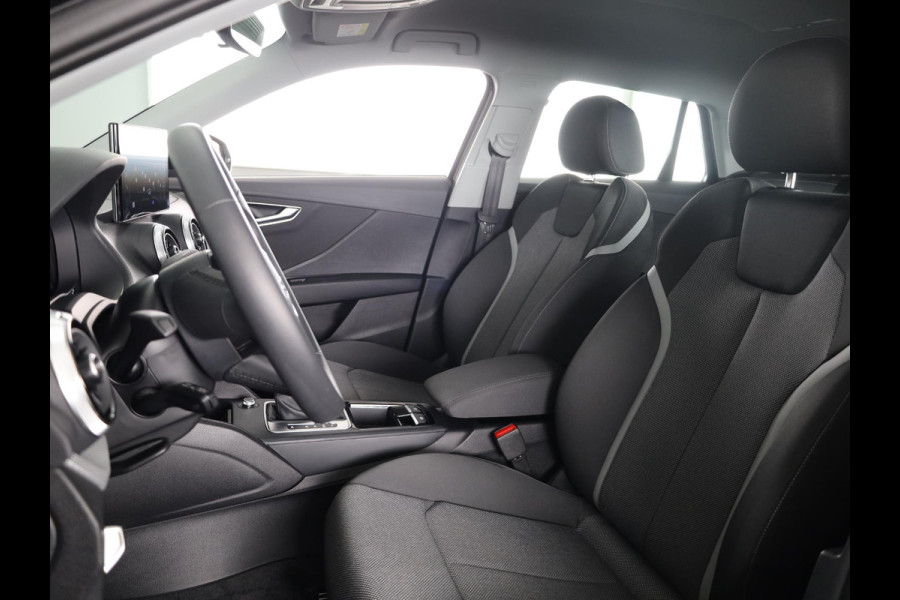 Audi Q2 35 TFSI Advanced edition 150pk | Private lease vanaf € 719,- per maand | Adaptieve cruise controle | Parkeercamera | 17 inch  Lichtmetalen velgen | Verlengde garantie