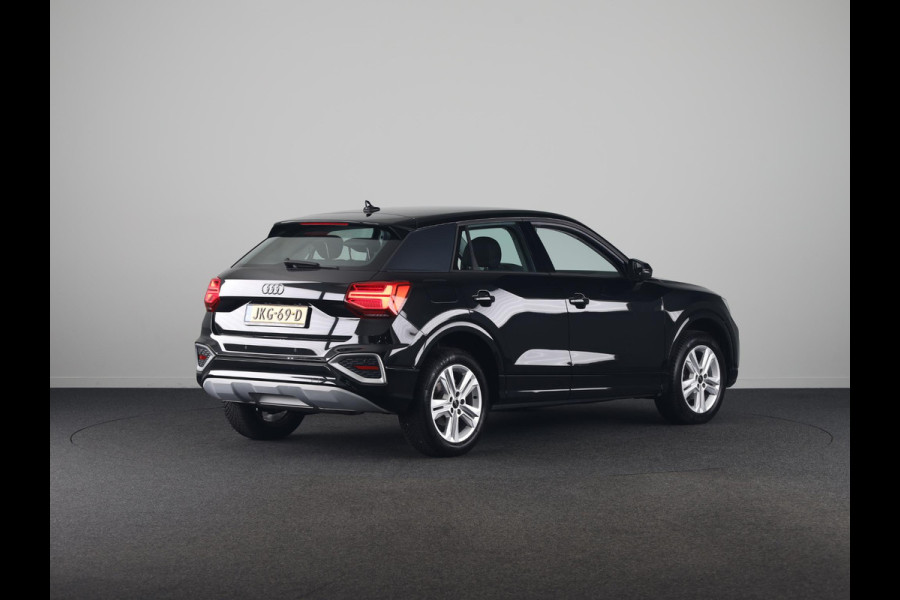 Audi Q2 35 TFSI Advanced edition 150pk | Private lease vanaf € 719,- per maand | Adaptieve cruise controle | Parkeercamera | 17 inch  Lichtmetalen velgen | Verlengde garantie