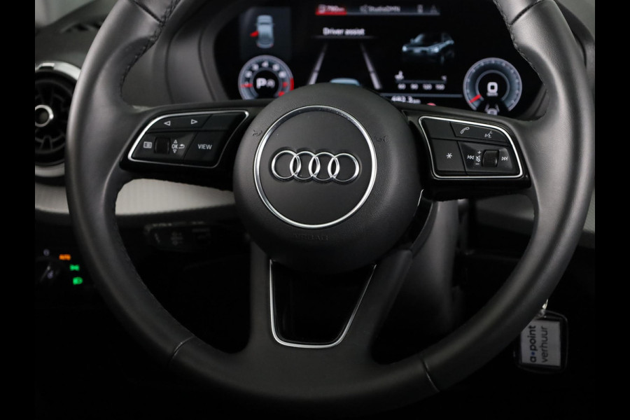 Audi Q2 35 TFSI Advanced edition 150pk | Private lease vanaf € 719,- per maand | Adaptieve cruise controle | Parkeercamera | 17 inch  Lichtmetalen velgen | Verlengde garantie