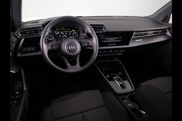 Audi A3 Sportback 40 TFSI e Advanced edition 204pk | Parkeercamera | Adaptive cruise controle | Verlengde garantie | Verwarmbare voorstoelen