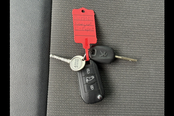 Peugeot e-Expert 50kWh 136PK Elektrisch 230km WLTP L3 Snelladen Climate Control Cruise Control Achteruitrijcamera Laadkabel