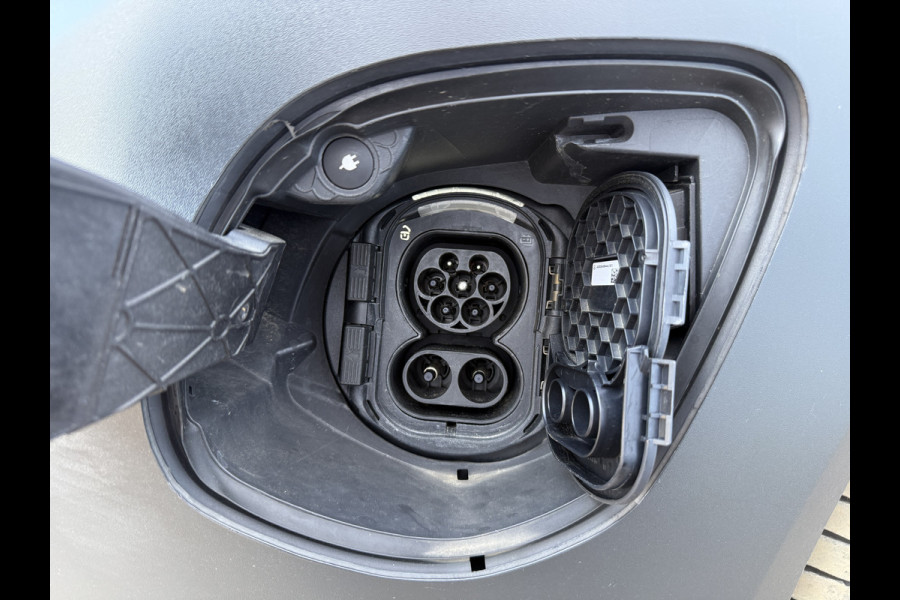 Mercedes-Benz eVito Tourer 129 90kWh 204PK Personenvervoer L2 370km WLTP 92.2% (SOH) 7 Stoelen Elektrische Schuifdeur LED Lichtmetalen velgen 17inch