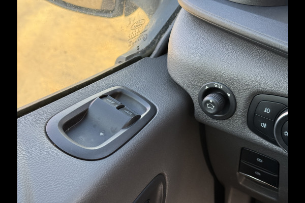 Ford E-Transit 68kWh 184PK L2H2 316km WLTP 97,2% (SOH) Climate Control Cruise Control CarPlay Camera Navigatie Parkeersensoren v+a