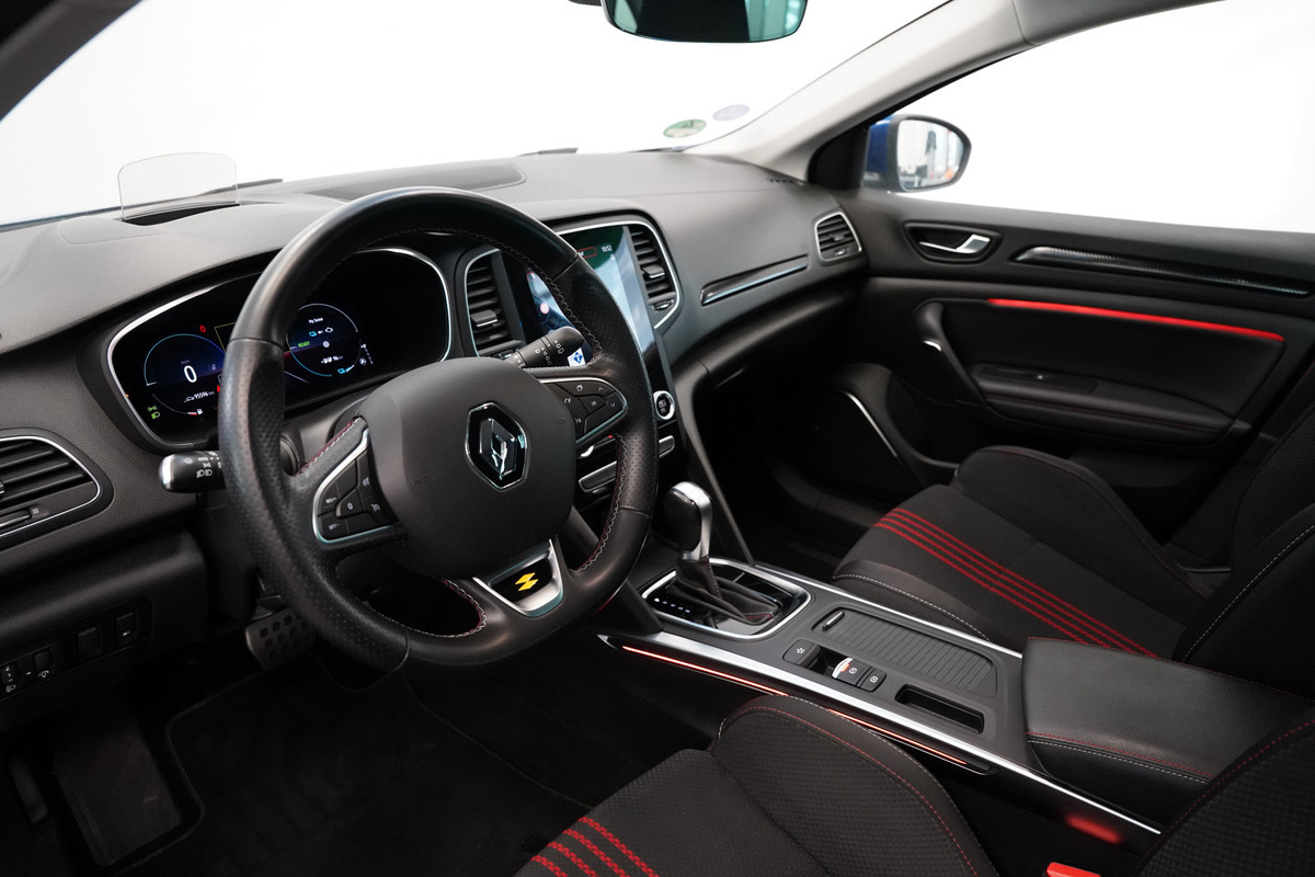 Renault Mégane Estate 1.6 E-Tech Plug-In Hybrid 160 R.S. Line Cruise/Climate Head-Up NAP 24 Maanden garantie* (Vraag naar de voorwaarden)
