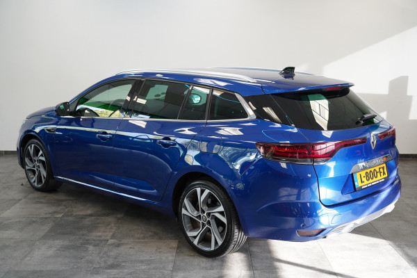 Renault Mégane Estate 1.6 E-Tech Plug-In Hybrid 160 R.S. Line Cruise/Climate Head-Up NAP 24 Maanden garantie* (Vraag naar de voorwaarden)