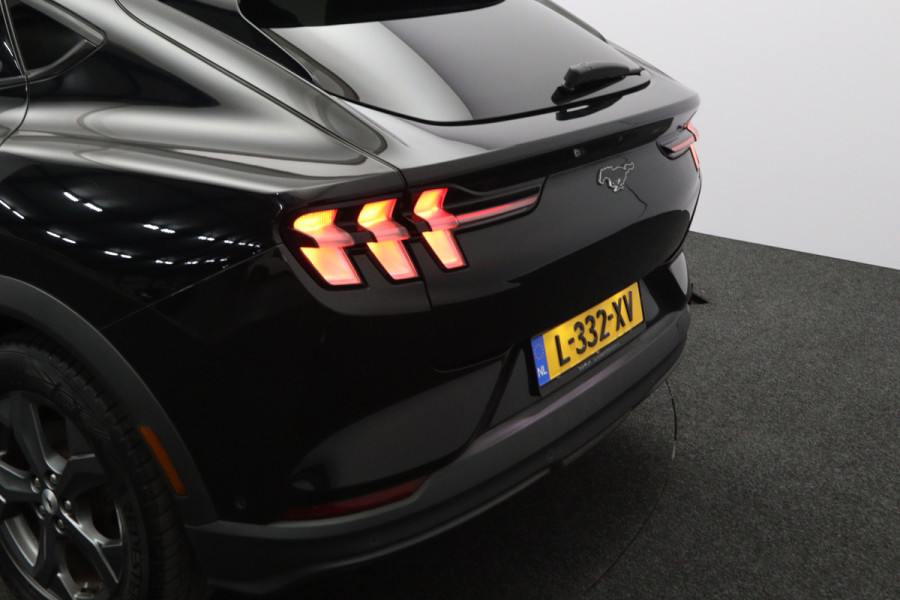 Ford Mustang Mach-E RWD 75 kWh, SOH 94 %, Adap. Cruise Control, Leder, B&O Sound, Camera, Winterpakket
