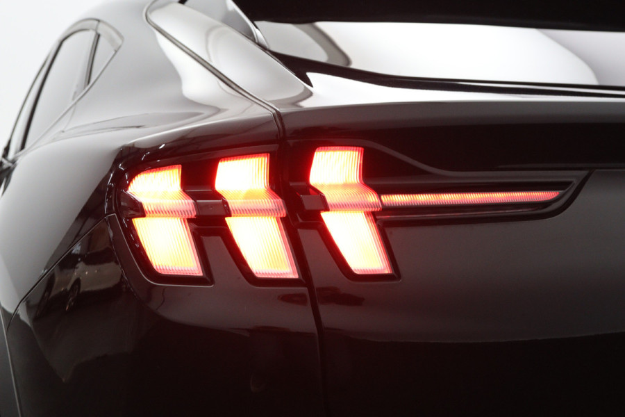 Ford Mustang Mach-E RWD 75 kWh, SOH 94 %, Adap. Cruise Control, Leder, B&O Sound, Camera, Winterpakket