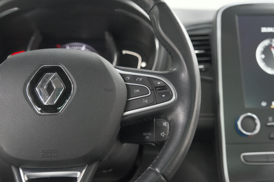 Renault Scénic TCe 140 Intens | Trekhaak | Camera | Panoramadak | Navigatie