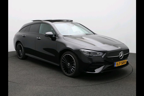 Mercedes-Benz CLA-Klasse Shooting Brake 250 e Business Solution AMG AMG Line | Night Pakket | Panorama Schuif-Kanteldak | Head-up display | Distronic | 360°-camera | MBUX Augmented Reality navigatie. Inclusief 24 maanden Mercedes-Benz Certified garantie voor Europa.