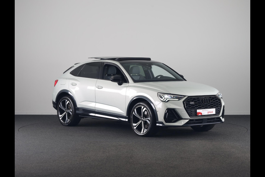 Audi Q3 Sportback 45 TFSI quattro edition one 230pk | Navigatie | Parkeercamera | B&O Audio | Panoramadak | Lederen bekleding