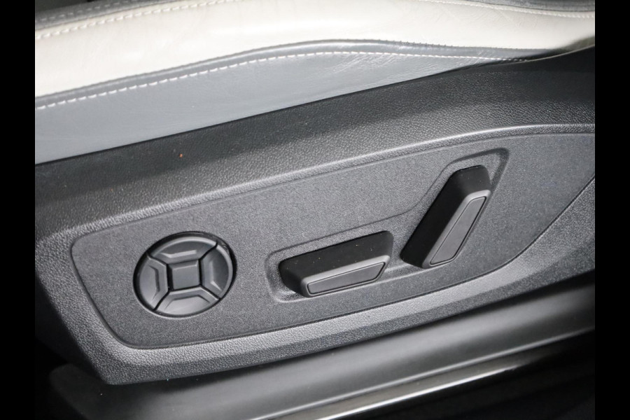 Audi Q3 Sportback 45 TFSI quattro edition one 230pk | Navigatie | Parkeercamera | B&O Audio | Panoramadak | Lederen bekleding