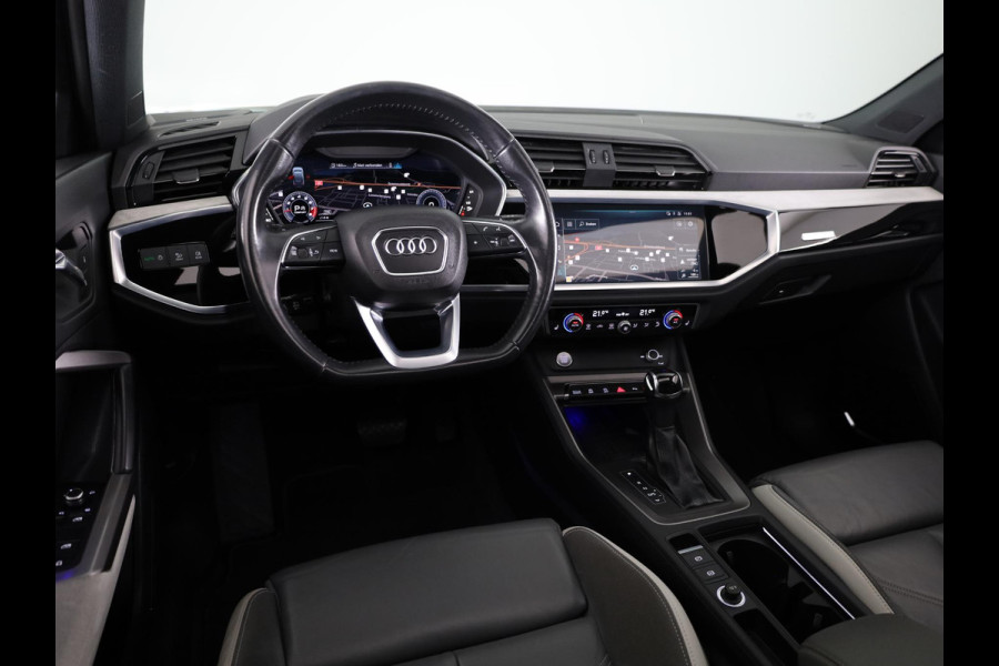 Audi Q3 Sportback 45 TFSI quattro edition one 230pk | Navigatie | Parkeercamera | B&O Audio | Panoramadak | Lederen bekleding