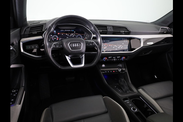 Audi Q3 Sportback 45 TFSI quattro edition one 230pk | Navigatie | Parkeercamera | B&O Audio | Panoramadak | Lederen bekleding