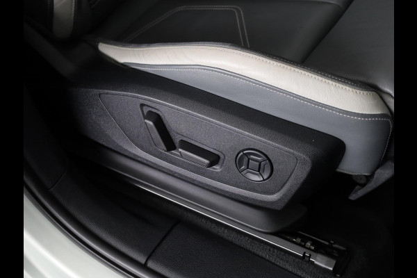 Audi Q3 Sportback 45 TFSI quattro edition one 230pk | Navigatie | Parkeercamera | B&O Audio | Panoramadak | Lederen bekleding