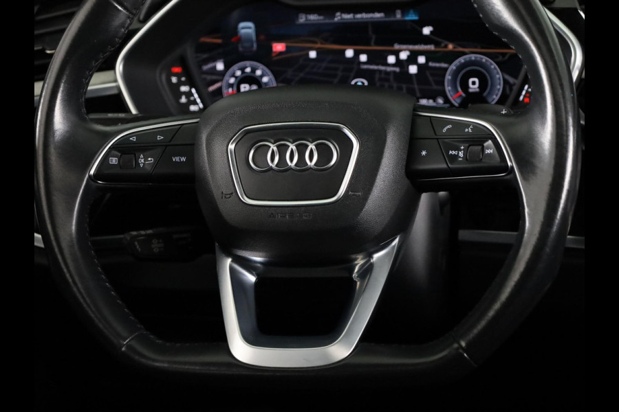 Audi Q3 Sportback 45 TFSI quattro edition one 230pk | Navigatie | Parkeercamera | B&O Audio | Panoramadak | Lederen bekleding