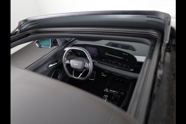 Audi Q6 Sportback e-tron Advanced edition 83 kWh 252 pk | Private lease vanaf € 998,- per maand | Verlengde garantie | Navigatie | Warmtepomp | Panoramadak | Parkeersensoren (Park assist) | Rondomzicht camera | Stoelverwarming v/a |