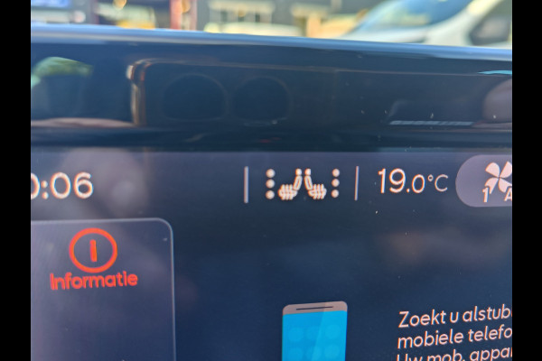 Seat Leon Sportstourer 1.0 eTSI Style AUTOMAAT uit 2024 Rijklaar “Sinds 1970 | 5.000+ reviews | Score 9,5 | Service zoals ’t hoort” Henk Jongen Auto's in Helmond,  al 50 jaar service zoals 't hoort!