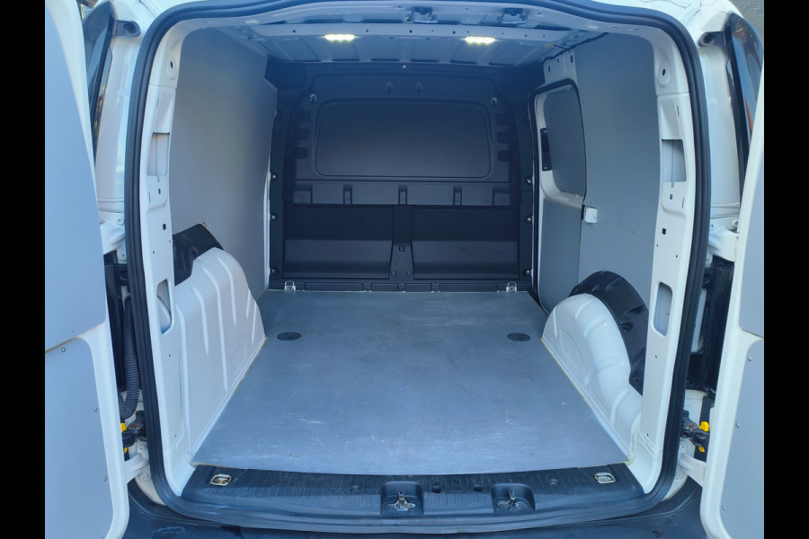 Volkswagen Caddy Cargo 1.5 TSI Comfort prijs ex btw  Rijklaar “Sinds 1970 | 5.000+ reviews | Score 9,5 | Service zoals ’t hoort” Henk Jongen Auto's in Helmond,  al 50 jaar service zoals 't hoort!