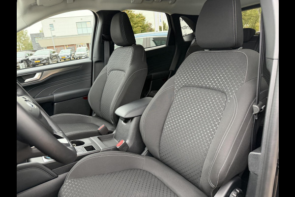 Ford Kuga 2.5 PHEV Titanium 243pk | Wegklapbare trekhaak | Winter Pack | Adaptive cruise control | 360 graden camera | Reservewiel