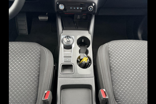 Ford Kuga 2.5 PHEV Titanium 243pk | Wegklapbare trekhaak | Winter Pack | Adaptive cruise control | 360 graden camera | Reservewiel