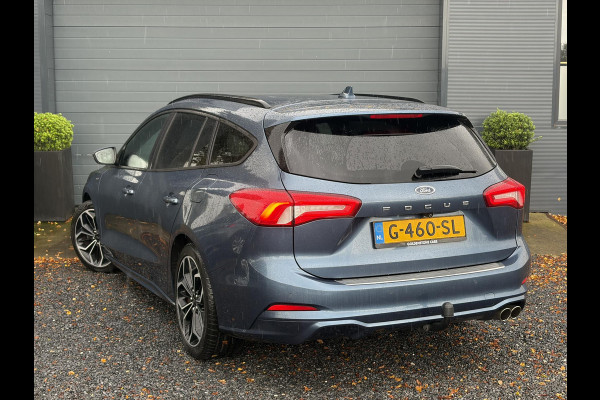 Ford FOCUS Wagon 1.0 EcoBoost ST Line Business ✓2e Eigenaar✓Carplay✓Trekhaak✓Camera✓Keyless✓Stoelverw✓Clima✓Cruise✓Dealer Onderhouden✓Recent beurt gehad✓PDc V+A✓6 Bak✓125pk✓Lm velgen✓Bj 11-2019✓N.A.P✓Apk tot 01-2029