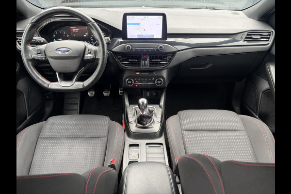 Ford FOCUS Wagon 1.0 EcoBoost ST Line Business ✓2e Eigenaar✓Carplay✓Trekhaak✓Camera✓Keyless✓Stoelverw✓Clima✓Cruise✓Dealer Onderhouden✓Recent beurt gehad✓PDc V+A✓6 Bak✓125pk✓Lm velgen✓Bj 11-2019✓N.A.P✓Apk tot 01-2029
