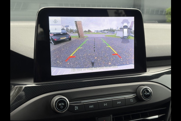 Ford FOCUS Wagon 1.0 EcoBoost ST Line Business ✓2e Eigenaar✓Carplay✓Trekhaak✓Camera✓Keyless✓Stoelverw✓Clima✓Cruise✓Dealer Onderhouden✓Recent beurt gehad✓PDc V+A✓6 Bak✓125pk✓Lm velgen✓Bj 11-2019✓N.A.P✓Apk tot 01-2029