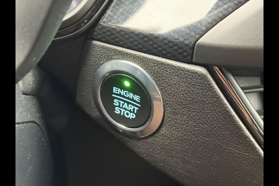 Ford FOCUS Wagon 1.0 EcoBoost ST Line Business ✓2e Eigenaar✓Carplay✓Trekhaak✓Camera✓Keyless✓Stoelverw✓Clima✓Cruise✓Dealer Onderhouden✓Recent beurt gehad✓PDc V+A✓6 Bak✓125pk✓Lm velgen✓Bj 11-2019✓N.A.P✓Apk tot 01-2029