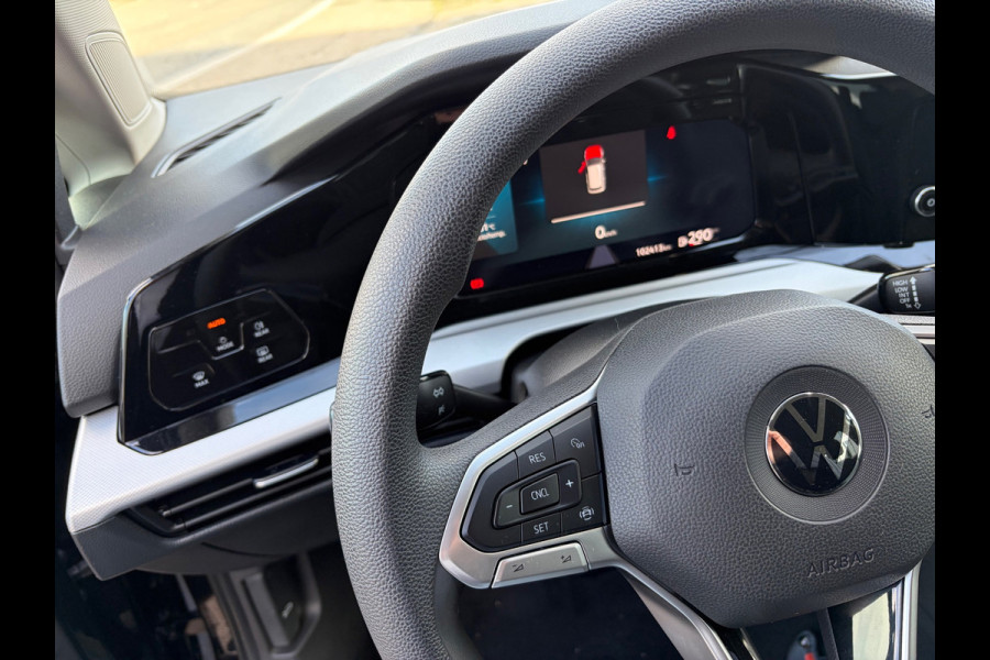 Volkswagen Golf 1.0 TSI Black Edition / CarPlay / NL-auto