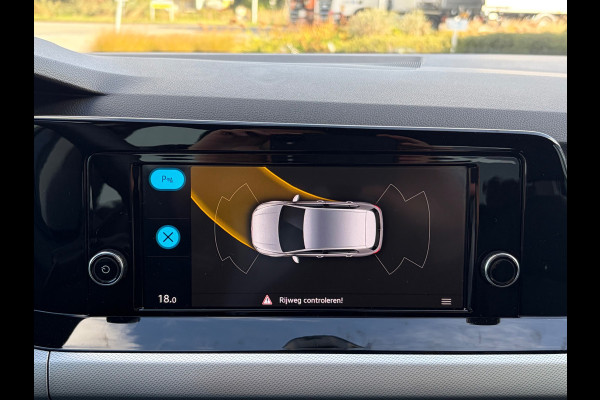 Volkswagen Golf 1.0 TSI Black Edition / CarPlay / NL-auto
