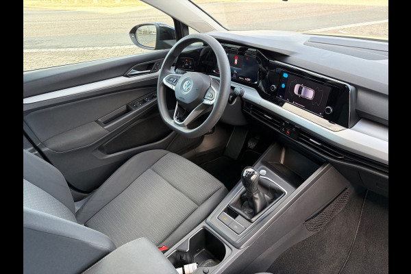 Volkswagen Golf 1.0 TSI Black Edition / CarPlay / NL-auto