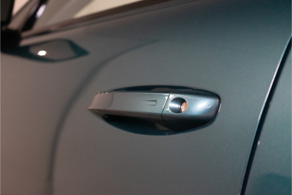 Peugeot 308 SW 1.6 Plug-in Hybrid 180 Allure Bleu Cuivre | 360° | ACC | Keyless | Carplay | 7 kW Lader | Fabrieksgarantie