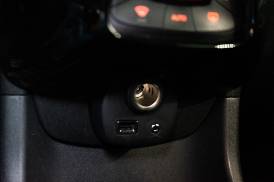 Citroën C1 1.0 VTi Feel 73PK | Camera | DAB | Navi | Autom. Airco | Elektr. Ramen | Garantie