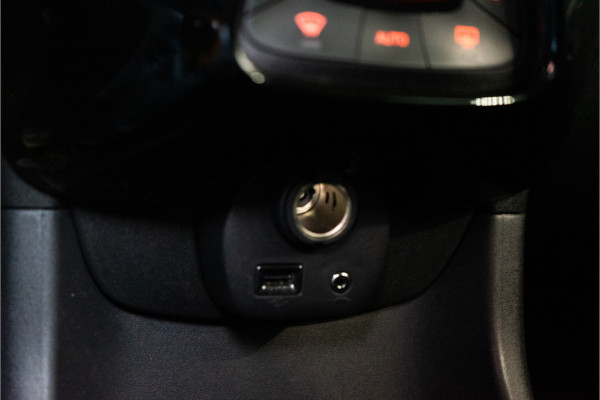 Citroën C1 1.0 VTi Feel 73PK | Camera | DAB | Navi | Autom. Airco | Elektr. Ramen | Garantie