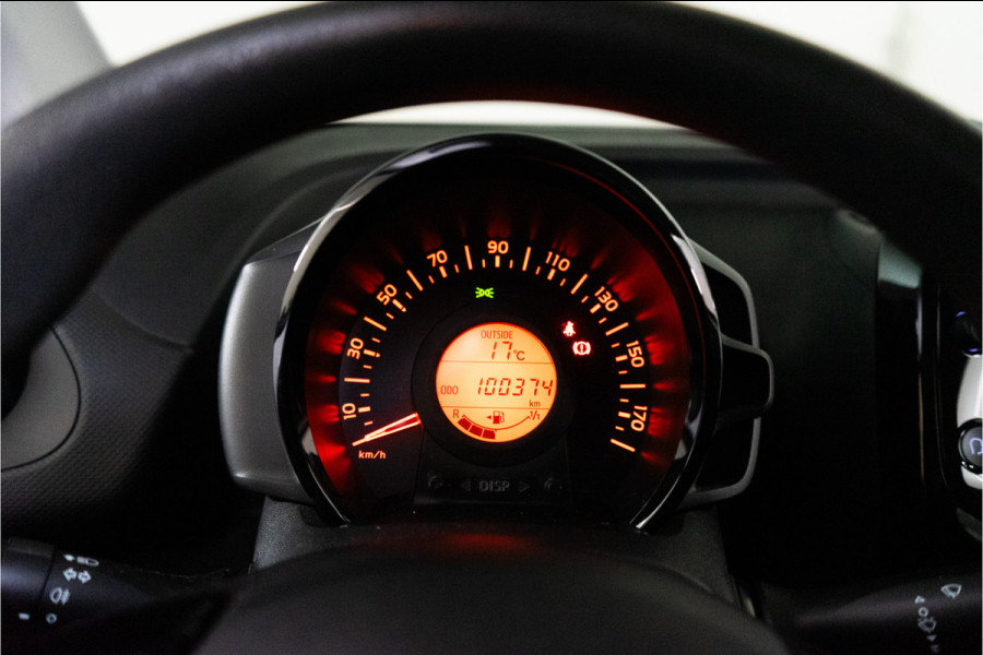 Citroën C1 1.0 VTi Feel 73PK | Camera | DAB | Navi | Autom. Airco | Elektr. Ramen | Garantie