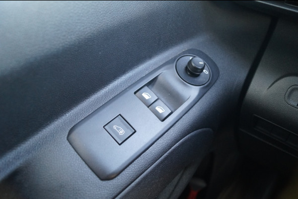Peugeot Partner 1.5 BlueHDI 130pk Premium -NAVI-CAM-PDC-3persoons-