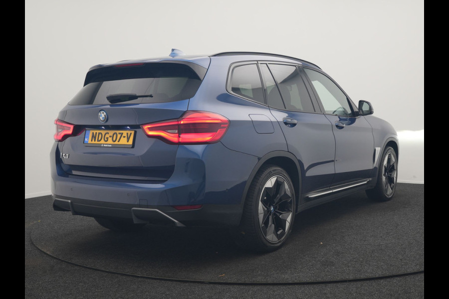 BMW iX3 High Executive 80 kWh 286pk Dealer O.H | SOH 95,5% | | Panodak | Head Up | Adaptive Cruise | 360 Camera | Harman / Kardon | Lederen Sportstoelen Memory & Verwarmd | Keyless | Apple Carplay | Blis | Sfeerverlichting | DAB | Navigatie | 20"L.M |