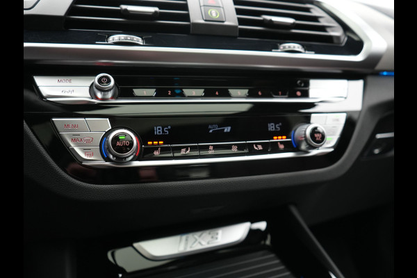 BMW iX3 High Executive 80 kWh 286pk Dealer O.H | SOH 95,5% | | Panodak | Head Up | Adaptive Cruise | 360 Camera | Harman / Kardon | Lederen Sportstoelen Memory & Verwarmd | Keyless | Apple Carplay | Blis | Sfeerverlichting | DAB | Navigatie | 20"L.M |
